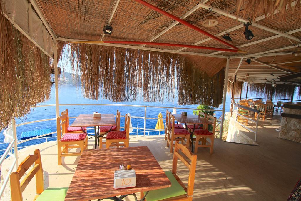 Caretta Hotel Kalkan Esterno foto