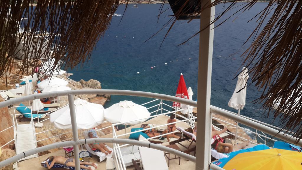 Caretta Hotel Kalkan Esterno foto