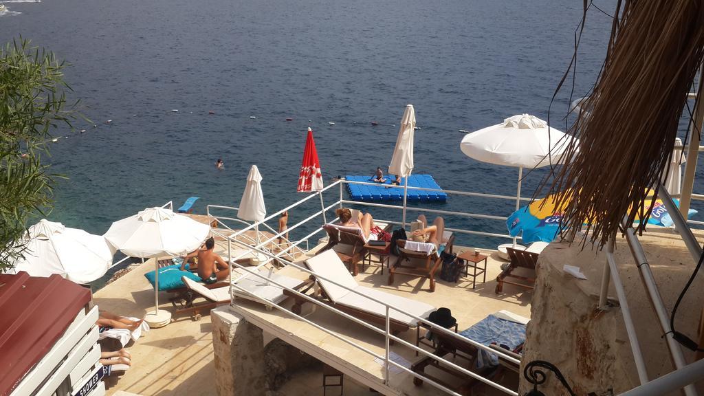 Caretta Hotel Kalkan Esterno foto