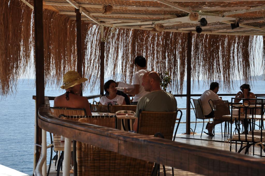 Caretta Hotel Kalkan Esterno foto