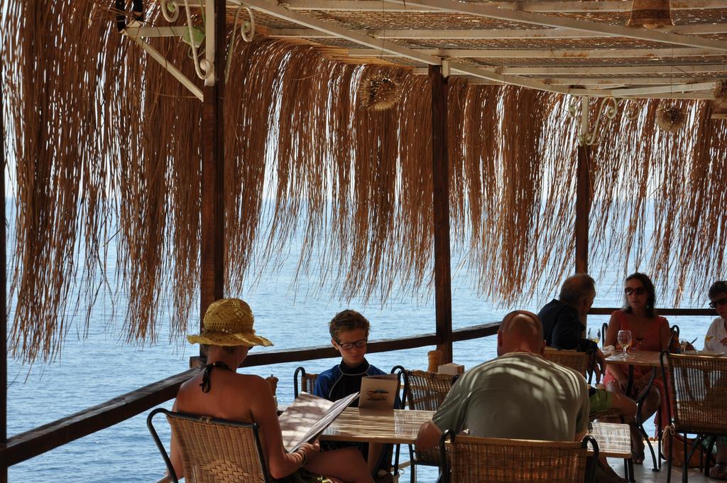 Caretta Hotel Kalkan Esterno foto
