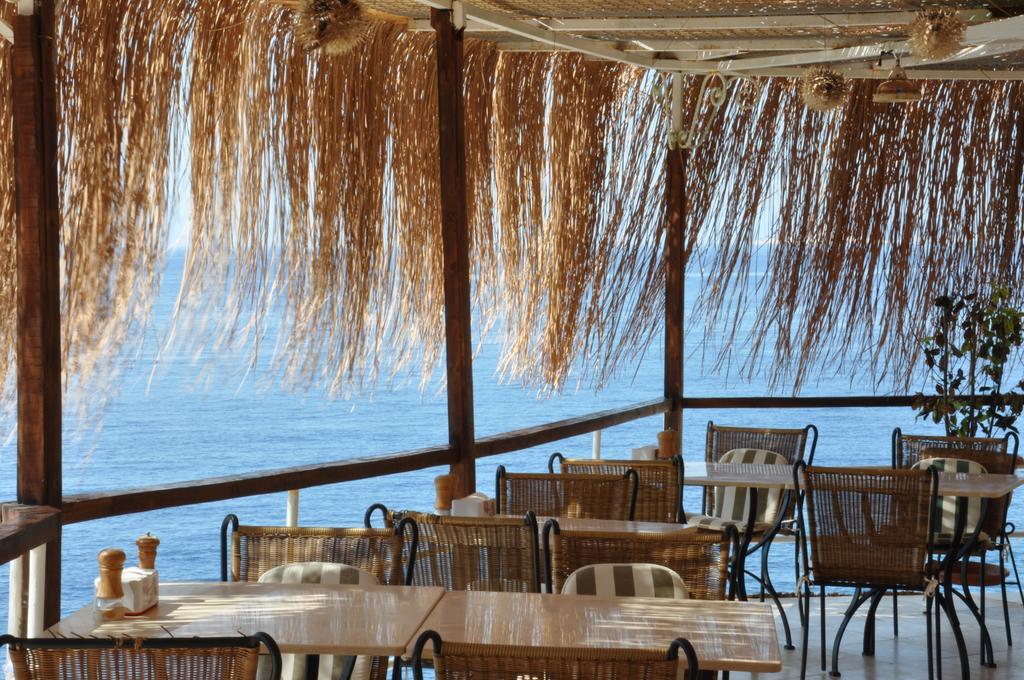 Caretta Hotel Kalkan Esterno foto