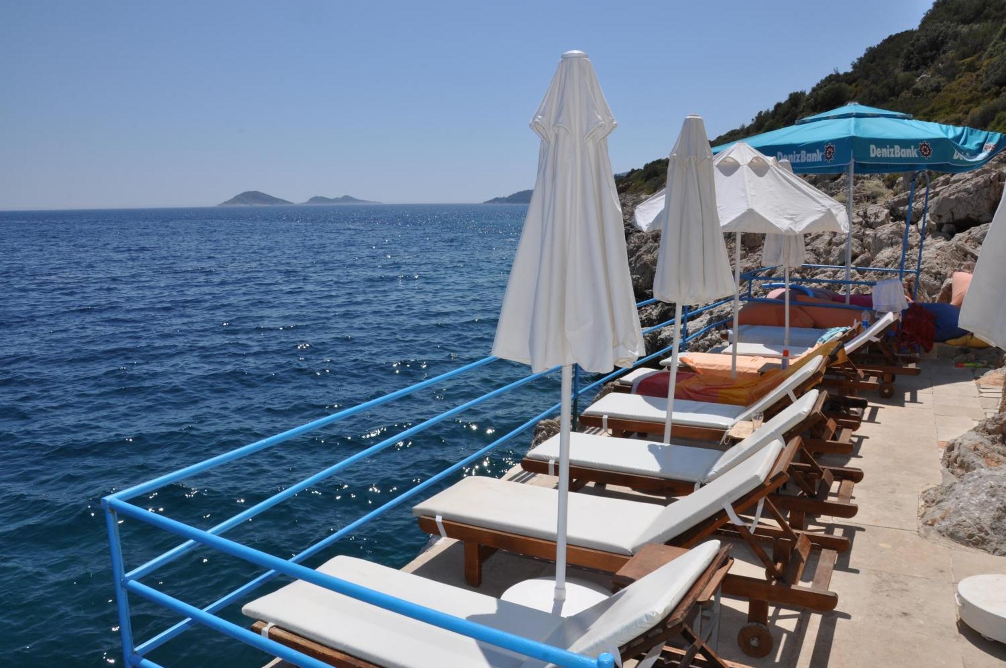 Caretta Hotel Kalkan Esterno foto